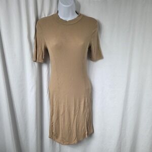 Heart & Hips Dress Juniors Small Beige Mock Neck T-Shirt Bodycon Short Knit